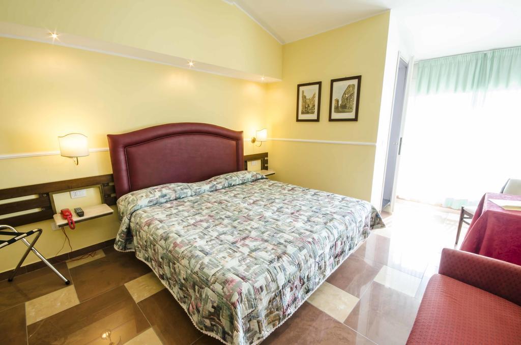 Hotel Tarconte Tarquinia Exterior photo