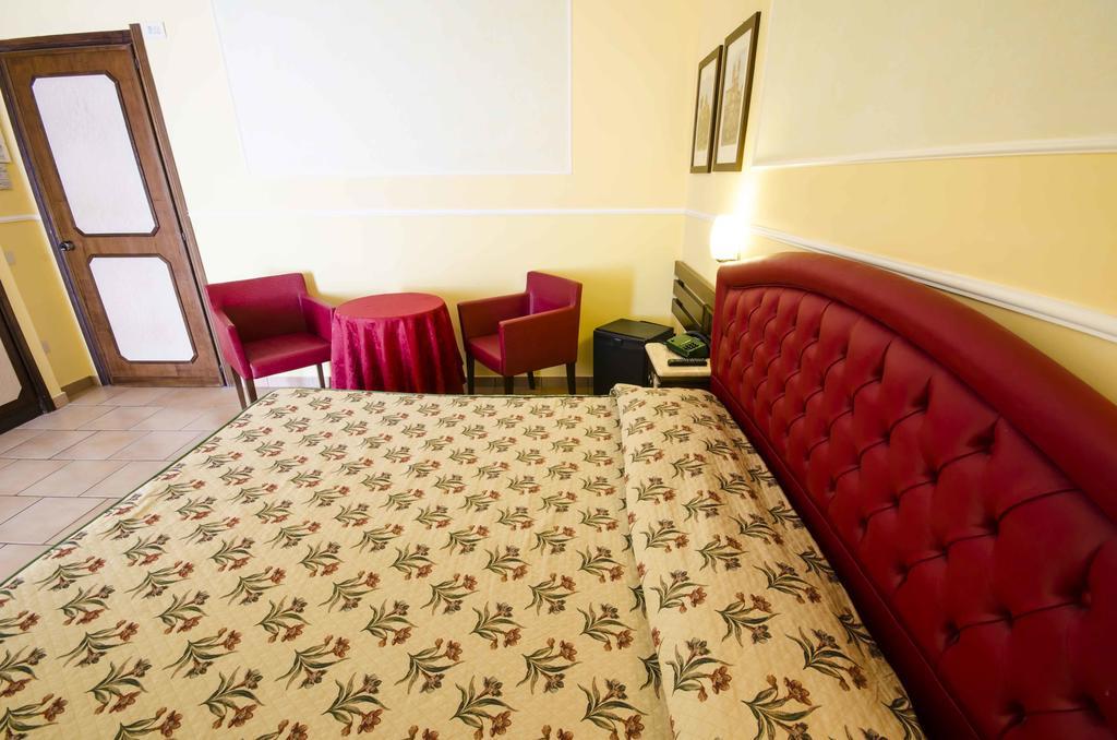 Hotel Tarconte Tarquinia Exterior photo